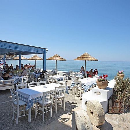 Delfini Beach 罗希姆诺 外观 照片